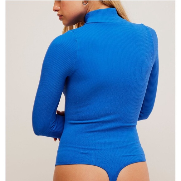 FREE PEOPLE XYZ Recycled Turtleneck
Bodysuit / Deja Blue M/L NWT - Picture 4 of 15